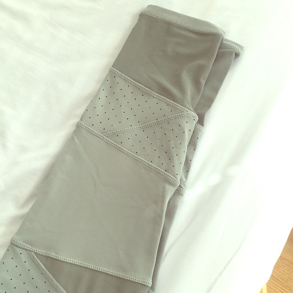 Mint color leggings